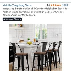 Set of 4 Counter Height Bar Stools – Matte Black – Like New (24”)