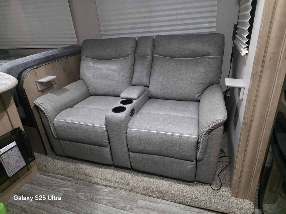 Winnebago Minnie reclinables 