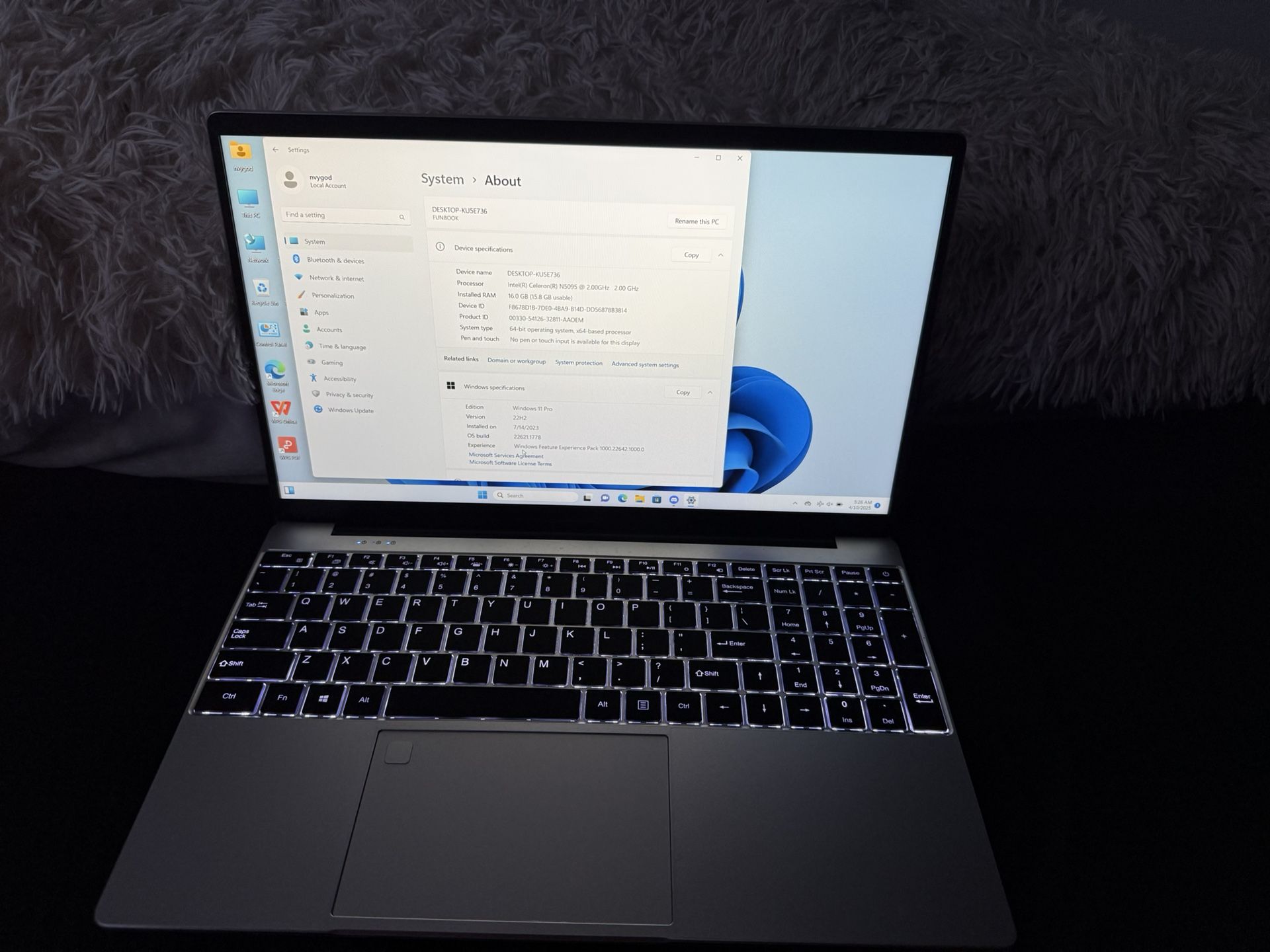 Intel 16” Backlit Keyboard FHD 4K