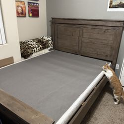 Queen Bed & Mattress