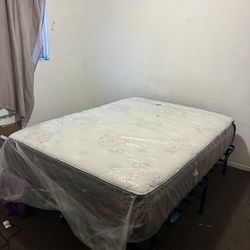 Queen Size Bed with mattress