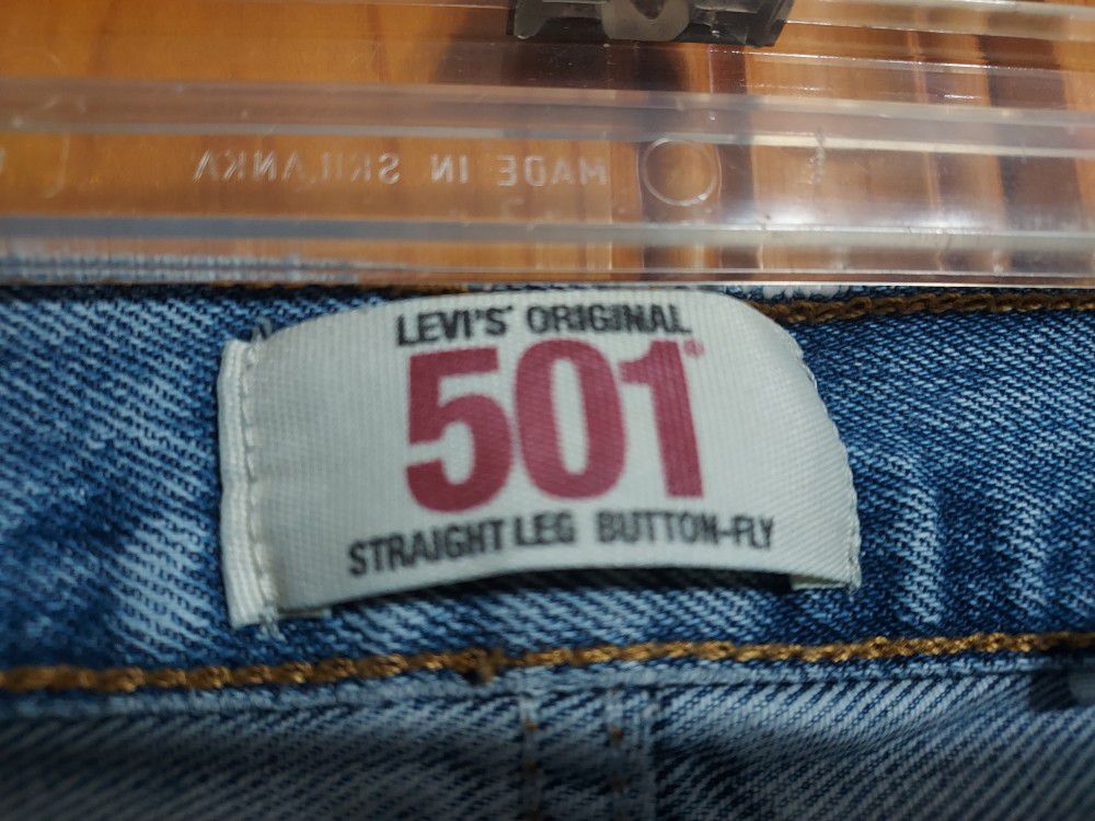  LEVI'S 501 34x32 Buttonfly Jeans