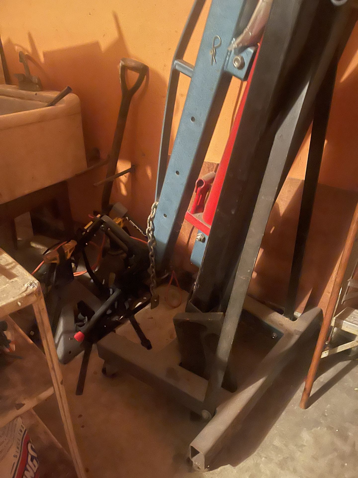 Used Heavy Duty engine Hoist
