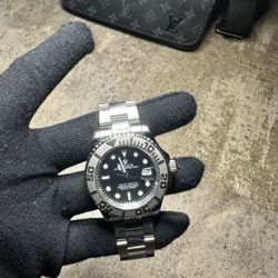 1:1 Watch