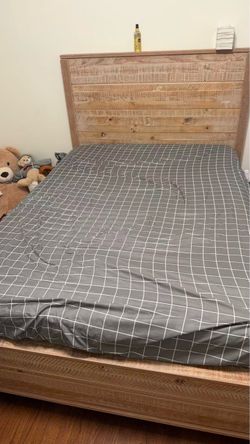 Full bed frame