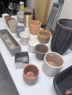 Flower pots