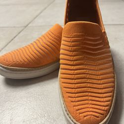 Ugg Orange Shoes Size 5.5 For Women