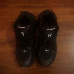 Balenciaga runners