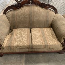 Vintage Style Couches/Project