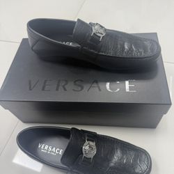 Versace 8.5 Men’s New!!!!