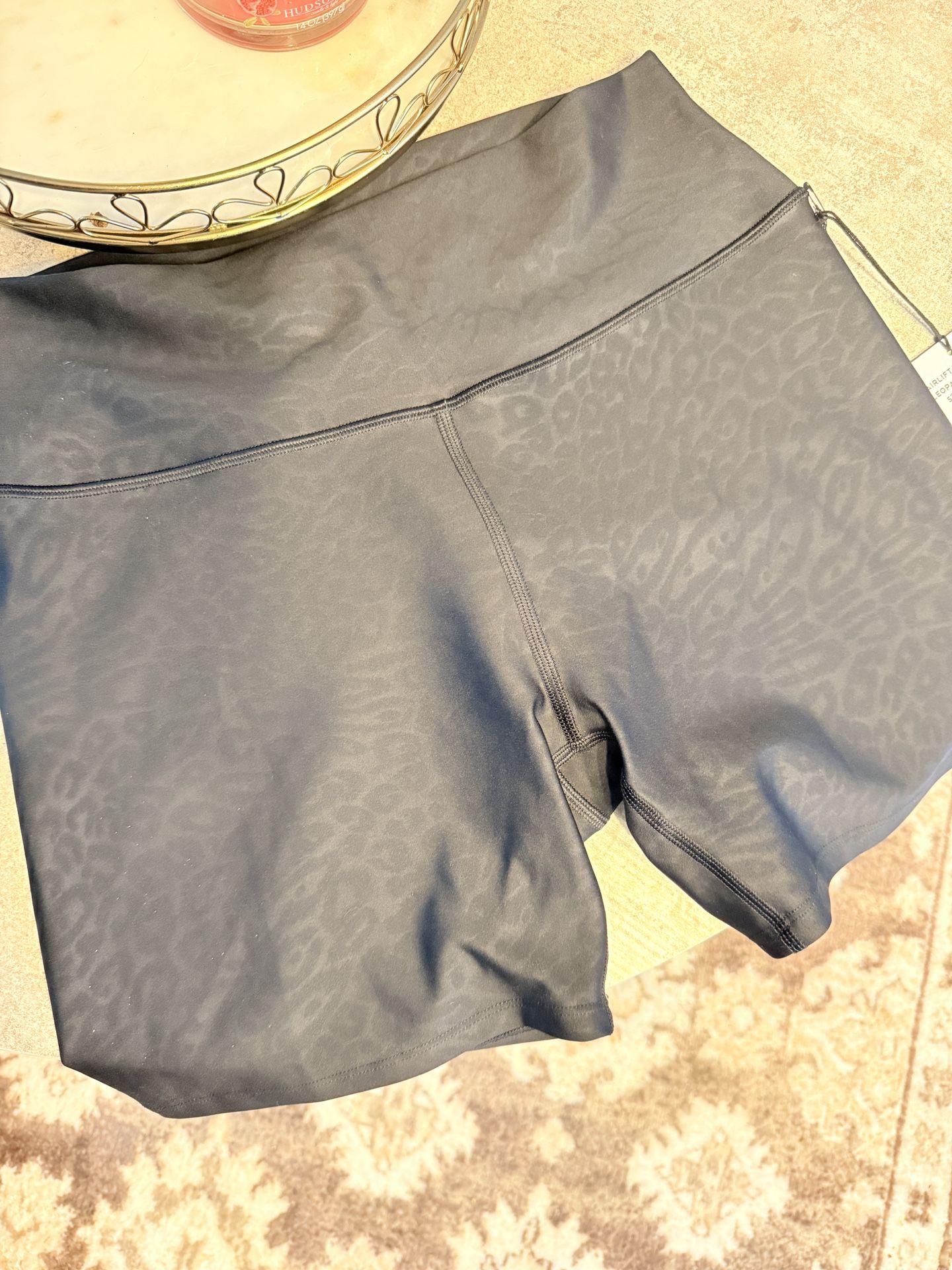 Alo Leopard 5” Biker shorts