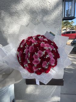 75 Count Rose Bouquet / Ramo De 75 Rosas 
