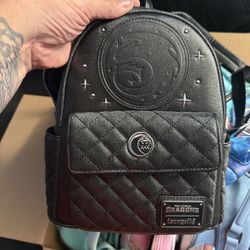 loungefry how to train your Dragon