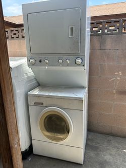Washer and dryer combo