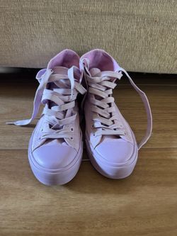 Brand New Lavender High-Top Sneakers – Size 5