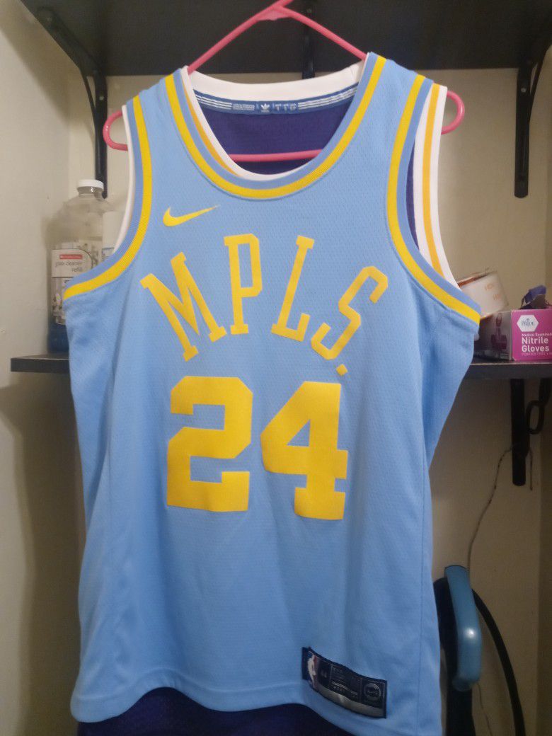 Kobe Bryant Lakers Dodgers Jersey Black for Sale in Inglewood, CA - OfferUp