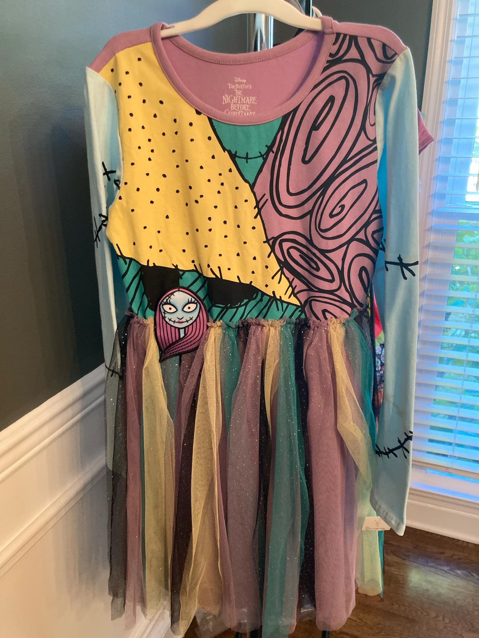 Multiple Girls Halloween $10 Each 