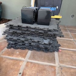 IncStores 8mm Strong Rubber Tiles (23in x 23in Tiles/Multi Piece Floor Kits)