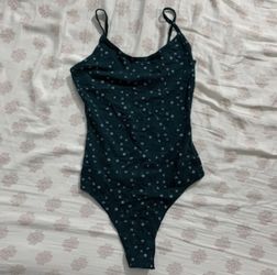 Brandy deals melville bodysuit
