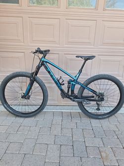 TREK FUEL EX5 FULL SUSPENSION 29 ER MOUNTAIN BIKE