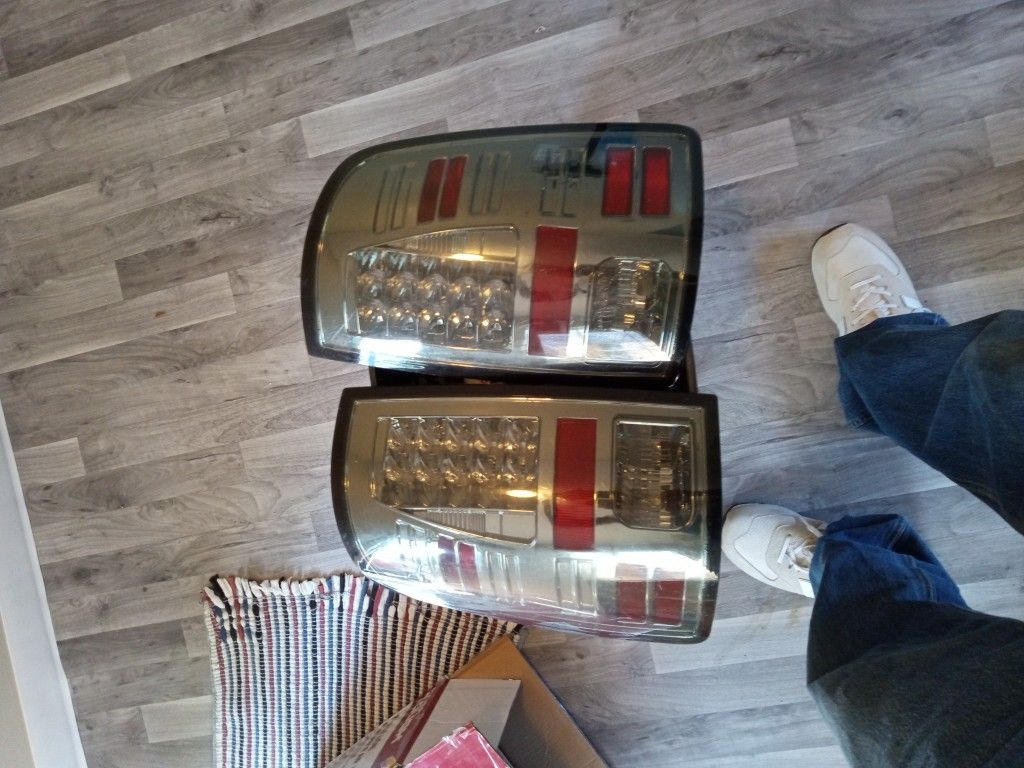 Tail Lights Dodge Ram