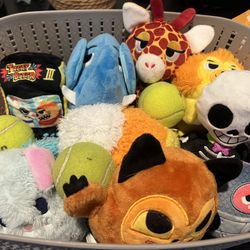 🐶 9 BarkBox Toys + 3 Tennis Balls – Like New