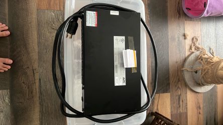 APC Switched Rack PDU (Model: AP7911B)