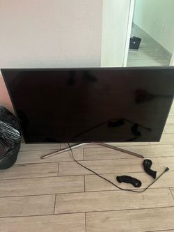 SAMSUNG TV