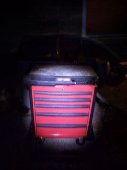 Craftsman tool box
