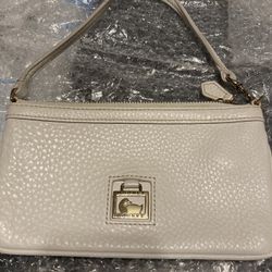40-Dooney And Bourke Small Wristlet/Pouch/Clutch/Check Out Our Other Sales