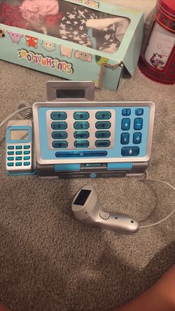 Toy cash register
