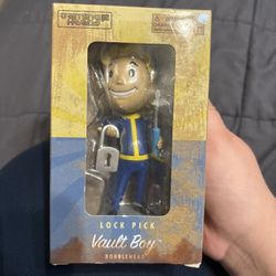 Fallout 4 Vault Boy Bobble Head Lock Pick w/ Screwdriver 2015 Bethesda Vault 111