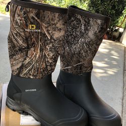 Men Size 14 Waterproof Rubber Boots  Thumbnail