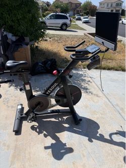 Yesoul Multimedia Edition Spin Bike