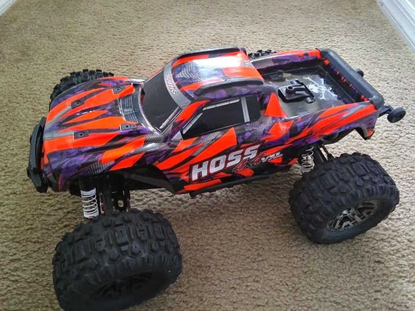 RC Traxxas Hoss In Good Condition $370 Or Best Offer