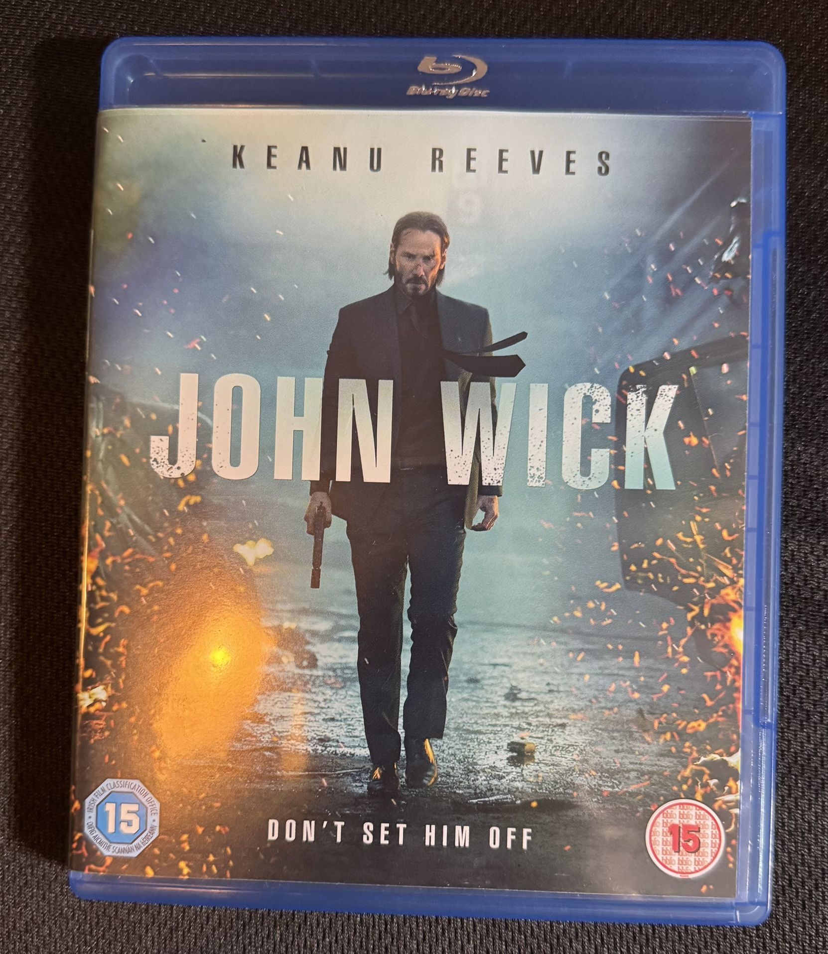 JOHN WICK CHAPTER ONE BLU-RAY
