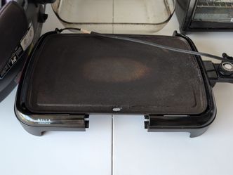 Bella Essentials Electric Griddle