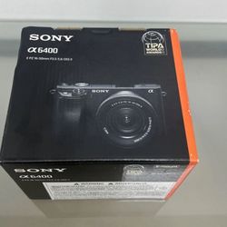 Sony alpha 6400 Mirrorless 4k video camera with E PZ 16-50mm lens 