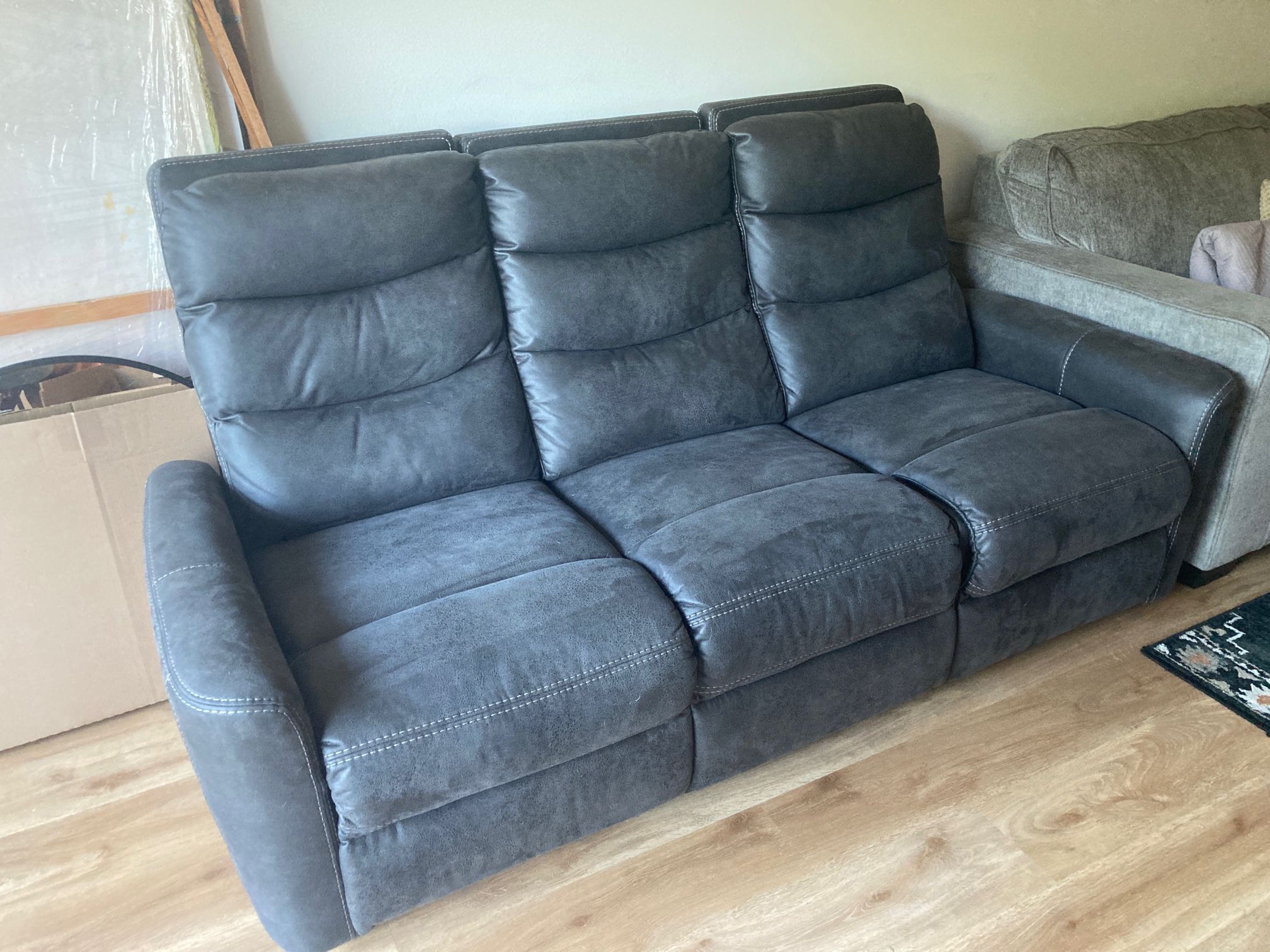 Recliner Sofa