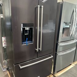 KitchenAid French Door Refrigerator in Black Stainless with PrintShield, Counter Depth