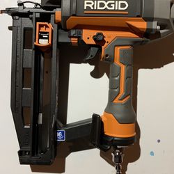 Rigid 16g Framing Nail Gun