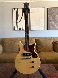 Rock and Roll relics Thunders model