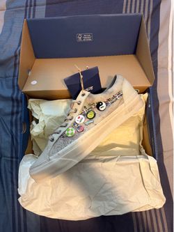 Souvenir Vans