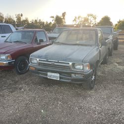 Toyota Pickup 1(contact info removed)