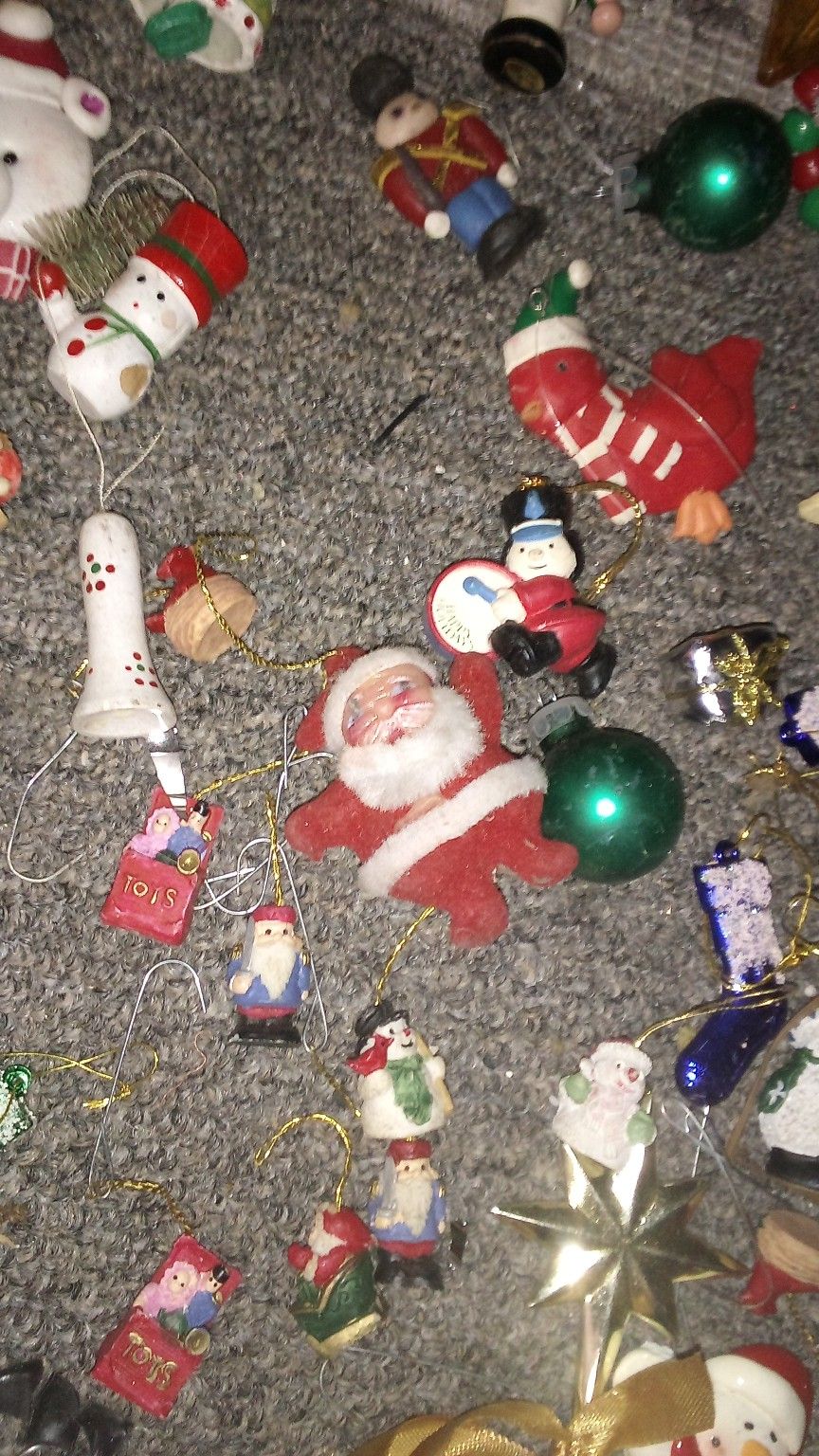 Vintage Christmas Tree Ornaments For A Mini Tree .There Is 122 Items .Selling All Together 