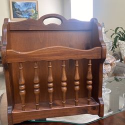 Vintage Rustic Wooden Magazine Rack/Holder