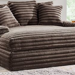 Over Sized Couches 