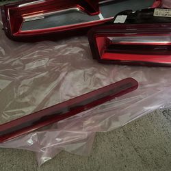 2017 Chevy Camaro 1SS OEM Rear Lights And Wing 