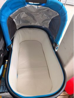 Car seat  and bassinet  combo
