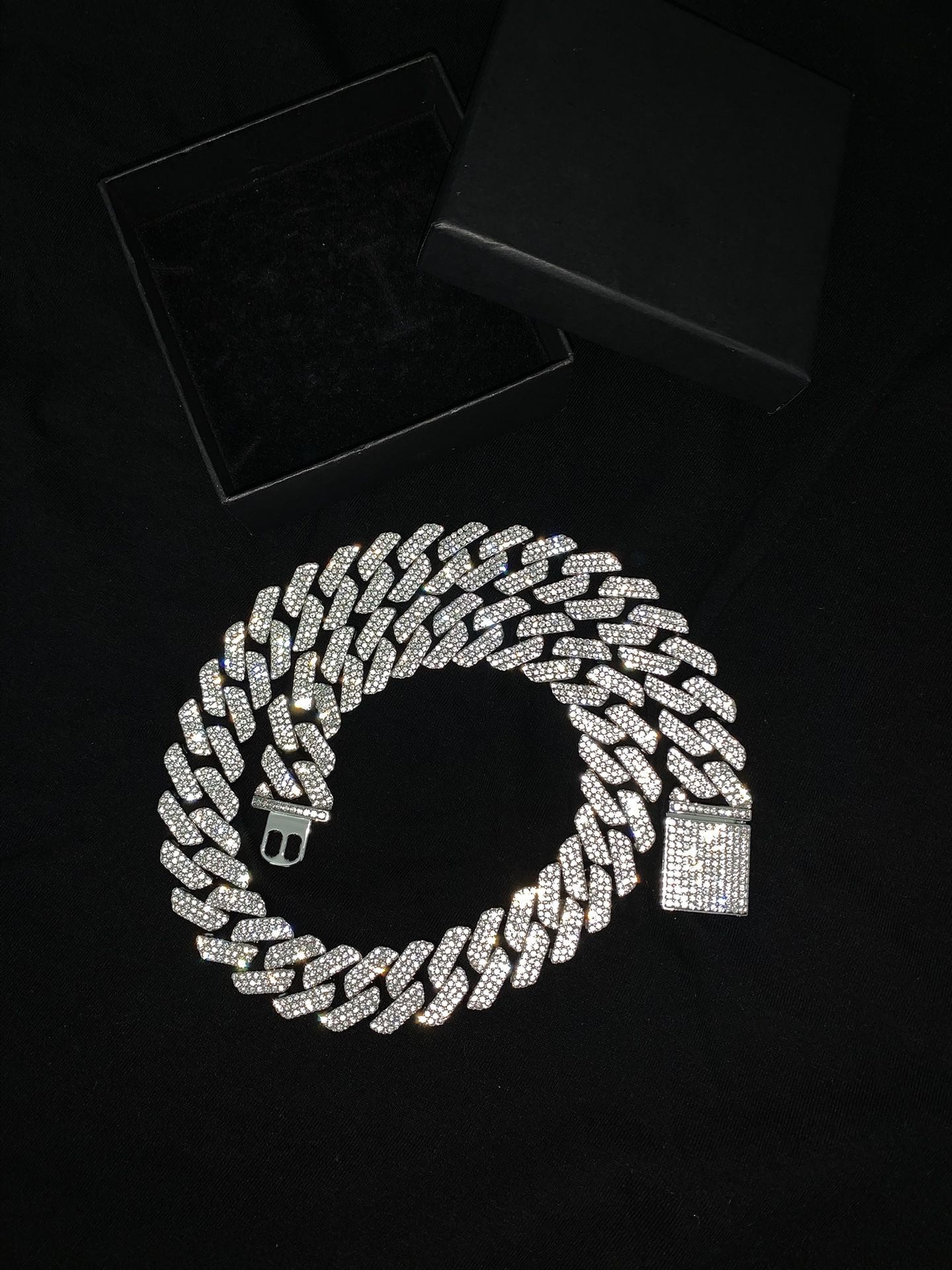 Iced Out Cuban Chain 